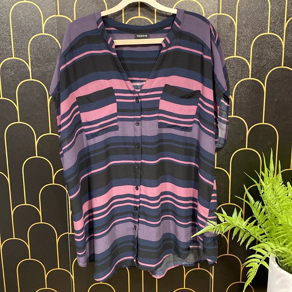 Torrid top size 2